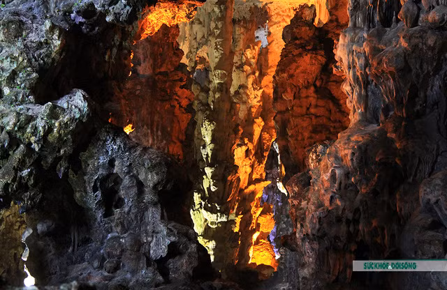 Kham pha ve dep hang dong day quyen ru o Ha Long-Hinh-9