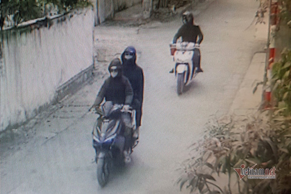 Phong vien bao Tuoi Tre bi nem dau lon, tat mau vao giua nha-Hinh-2