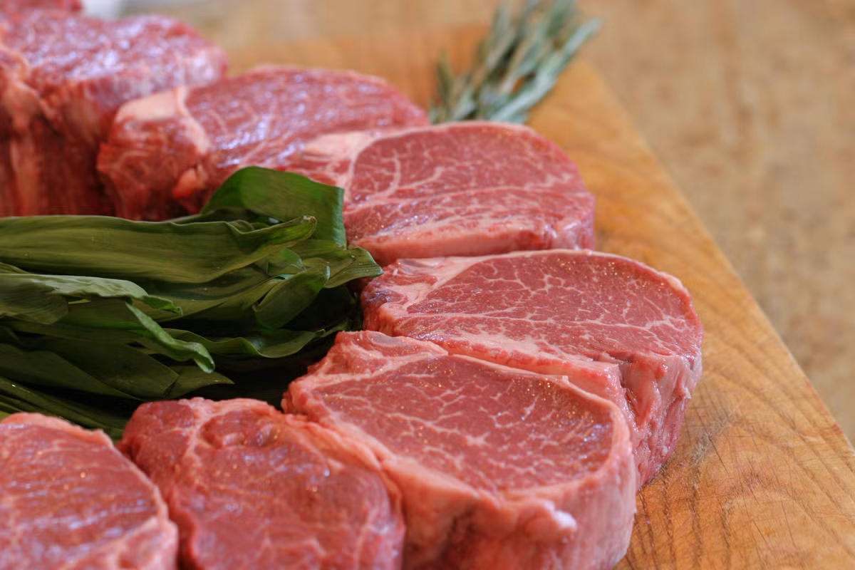 Carnitine được sử dụng chủ yếu để hỗ trợ quá trình chuyển hóa chất béo, chuỗi axit amin để giữ cho cơ thể được cân đối, các axit amin rất tốt trong việc tạo các cơ bắp.