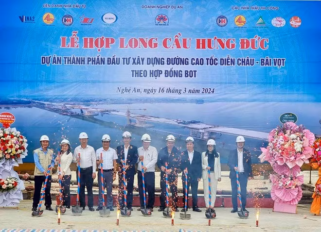 Hop long cay cau dai nhat cao toc Bac – Nam