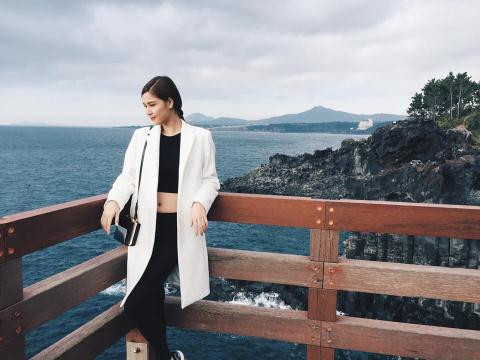 Bang gia tiep dai gia: Ky Han 'vuot mat' ca Angela Phuong Trinh?-Hinh-3