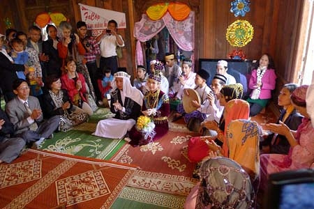 Nhung hinh phat gian dam khung khiep cua nguoi Viet-Hinh-2