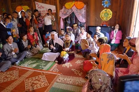 Nhung hinh phat gian dam khung khiep cua nguoi Viet-Hinh-2