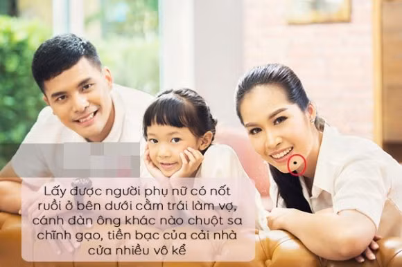 2. Nốt ruồi ở bên dưới cằm trái: Cằm tượng trưng cho tài lộc, cũng là Địa cách, trong nhân tướng học, cằm là khu vực đại diện cho cung Điền trạch, lộc về điền sản, đất đai. Cằm trái mà lại ở bên dưới nếu có mọc nốt ruồi cho thấy, chủ nhân của nó là người sớm muộn rồi sẽ được sống trong vinh hoa phú quý. Đặc biệt nữa là cô gái ấy sẽ được giàu có, gia lộc suốt một đời, tiền tiêu không hết, tiền thừa khắp nơi! Tài sản của cô ấy thì nhiều vô kể, nhà cửa đất đai, của cải ông cha để lại. Lấy được người phụ nữ như thế này làm vợ thì cánh đàn ông khác nào chuột sa chĩnh gạo đây!