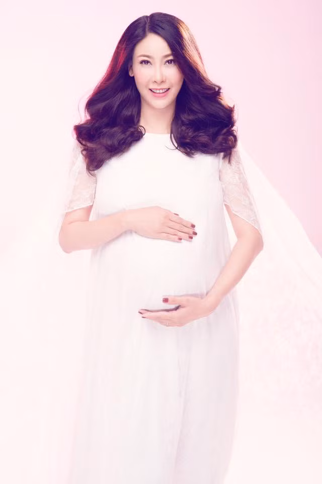 Ngoài ra, gia đình cô còn sở hữu khách sạn 5 sao ở TP.Vũng Tàu, nơi Hà Kiều Anh thường xuyên đến nghỉ dưỡng và chăm sóc. Ảnh: eva.vn.