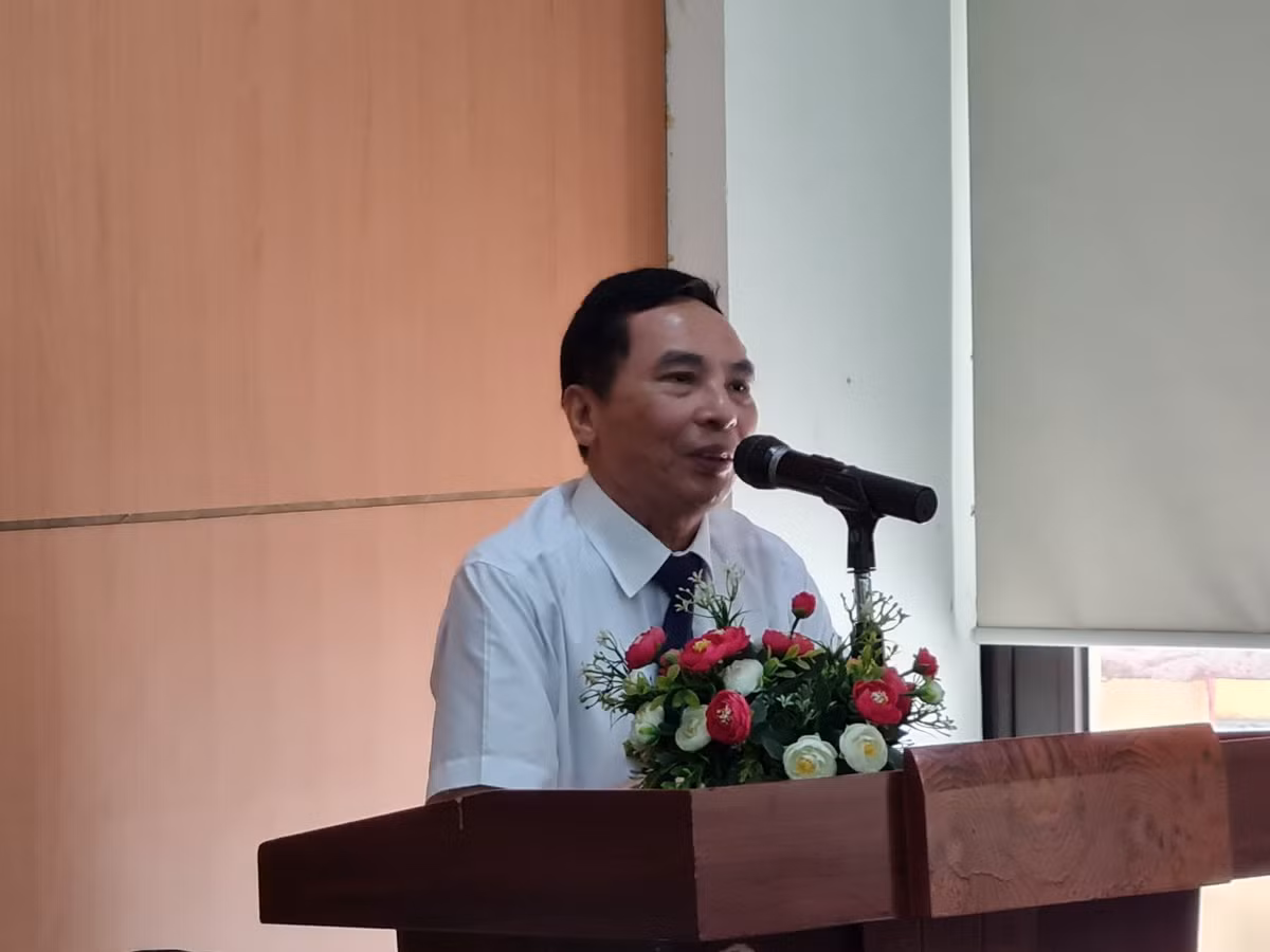 “Truong ca Cuoc chien muoi ngan ngay” – hoc Lich su theo cach day cam xuc-Hinh-12