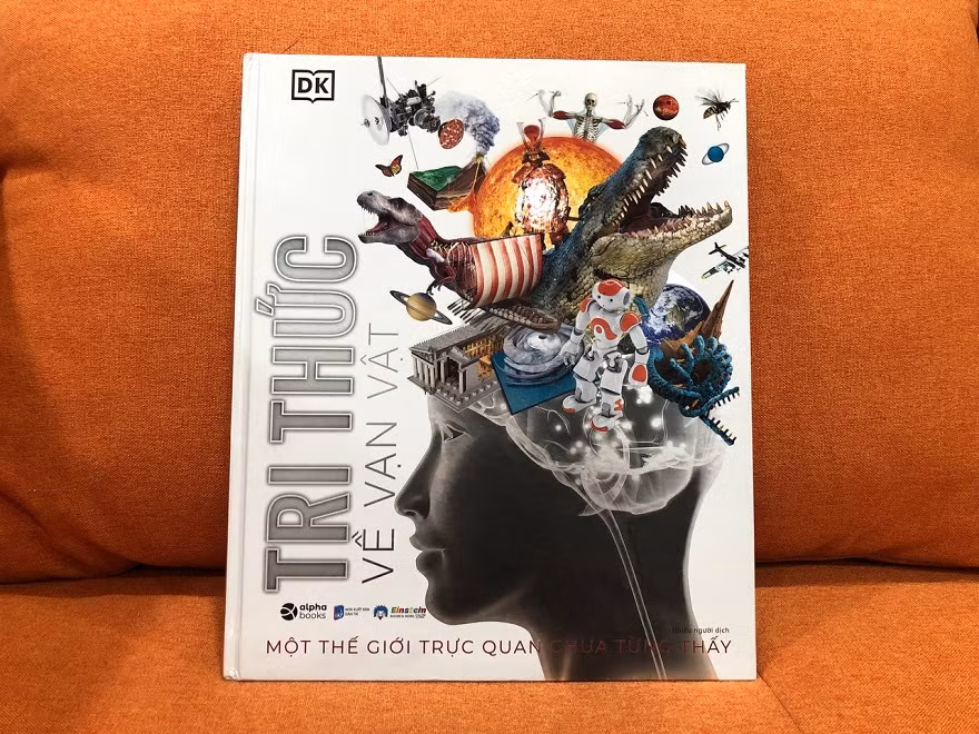 Tai ban lan thu ba cuon bach khoa thu “Tri thuc ve van vat“