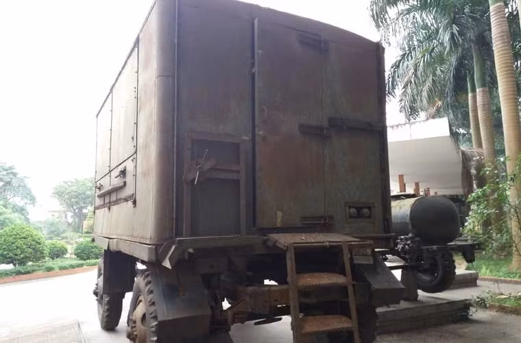 Loại xe bếp này cũng được Liên Xô viện trợ cho Việt Nam trong kháng chiến chống Mỹ.