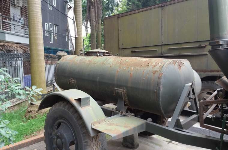 Bếp quân sự KP-125 được đánh giá là có độ tin cậy cao, dễ dàng bảo trì, sử dụng tốt ở điều kiện đồi núi, mọi điều kiện thời tiết. Ưu điểm chính của nó là sử dụng nhiều loại nhiên liệu như gỗ (dùng gỗ đun) hoặc dầu diessel.