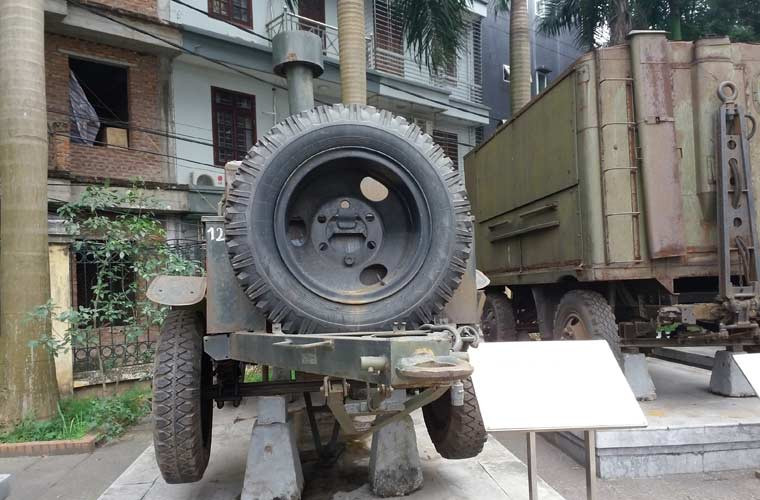 Xe bếp này có thể kéo đi bằng các loại xe vận tải bánh lốp.