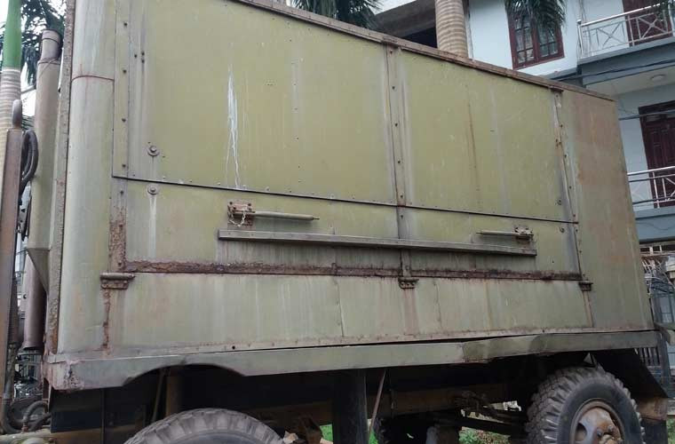 Một loại xe bếp quân sự khác có kết cấu lớn hơn nhiều tại Bảo tàng Hậu Cần.