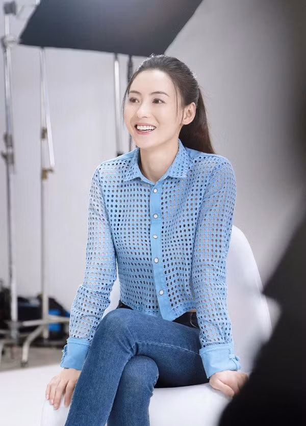 My nu huong 4.000 ty cua Chau Tinh Tri de 3 con van dep nho khong an thit-Hinh-5