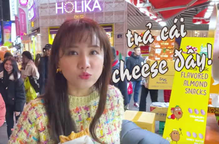 Tran Thanh - Hari Won quyet tranh nhau do an giua duong pho Han Quoc