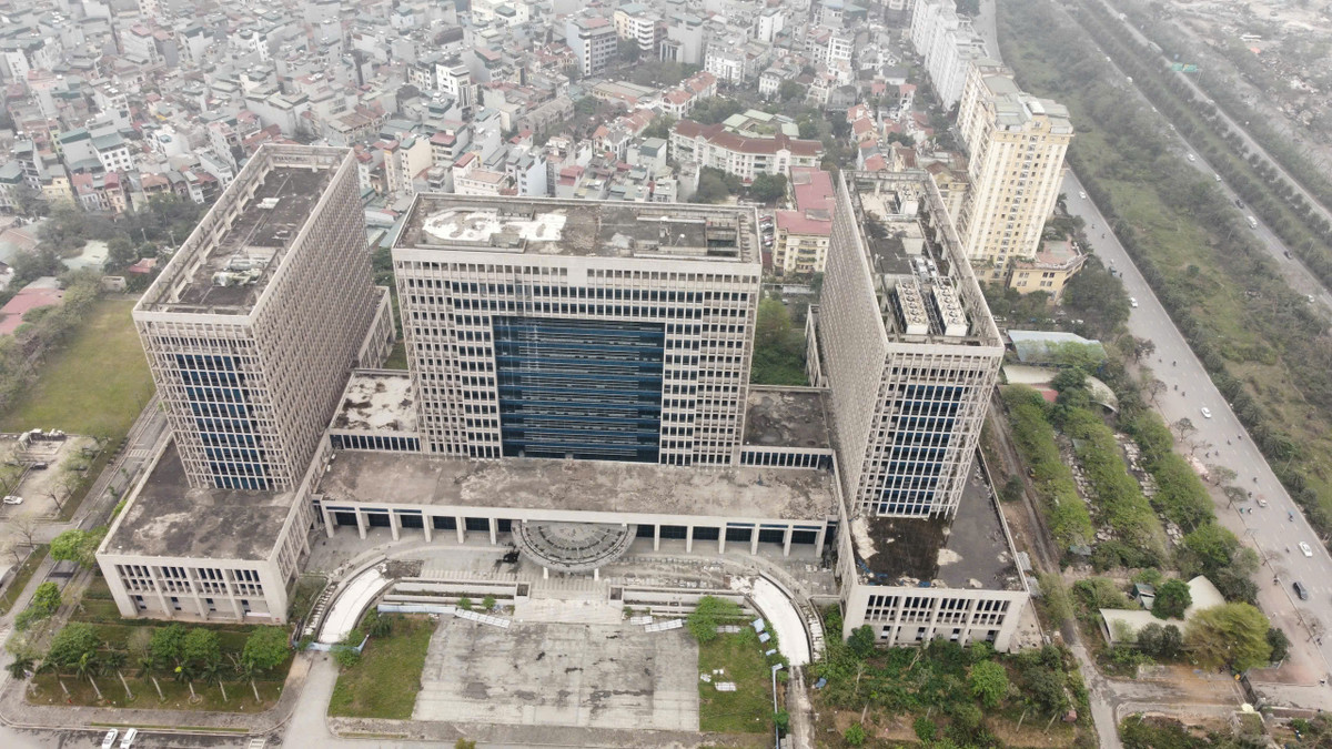 Can canh tru so Bo Ngoai giao bo hoang nhieu nam gay lang phi