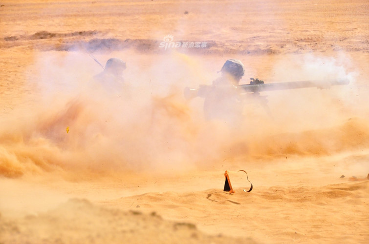 Đây là loại cối không giật có cỡ nòng 73mm do Liên Xô sản xuất, có tầm bắn tối đa lên đến hơn 6.000m. Nguồn ảnh: Sina.