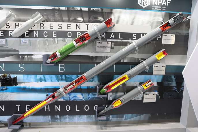 Các loại bom, tên lửa được sản xuất bởi tập đoàn Rosoboronexport của Nga xuất hiện tại triển lãm LIMA 2019 đang diễn ra tại Langkawi, Malaysia. Nguồn ảnh: TASS.