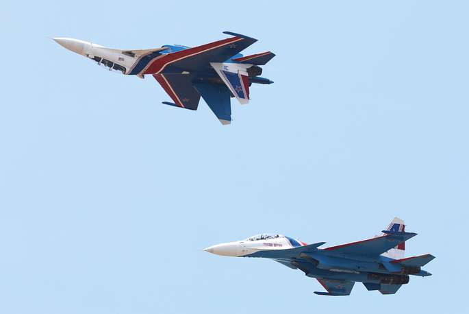 LIMA 2019 cũng là lần đầu tiên đội bay Hiệp Sĩ Nga tham gia trình diễn với các máy bay Su-30SM. Nguồn ảnh: TASS.