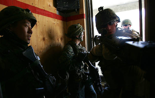 Từ năm 2007, cuộc tập trận này bắt đầu được khởi động lại với tên gọi là RSOI. Tới tháng 3/2008 cuộc tập trận chính thức được lấy tên là Giải Pháp Then Chốt và là cuộc tập trận quy mô lớn nhất nhằm chống lại một cuộc tấn công đổ bộ từ Triều Tiên. Nguồn ảnh: Militarytoday.