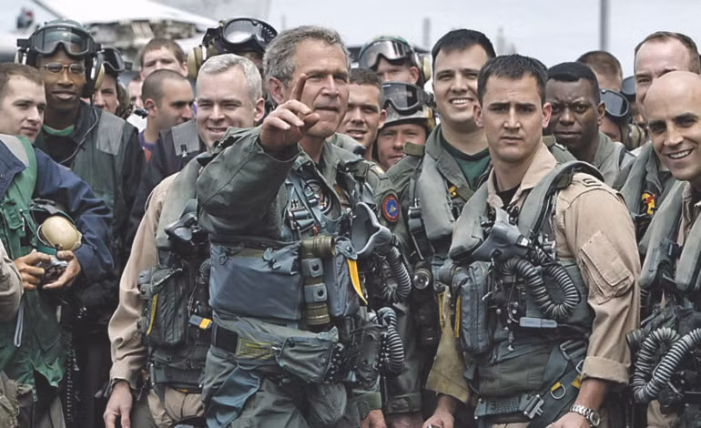 Đổi lại, liên quân chỉ mất 172 lính trong đó có 139 lính Mỹ và 33 lính Anh, số lượng bị thương cũng rất nhỏ. Nguồn ảnh: BI.