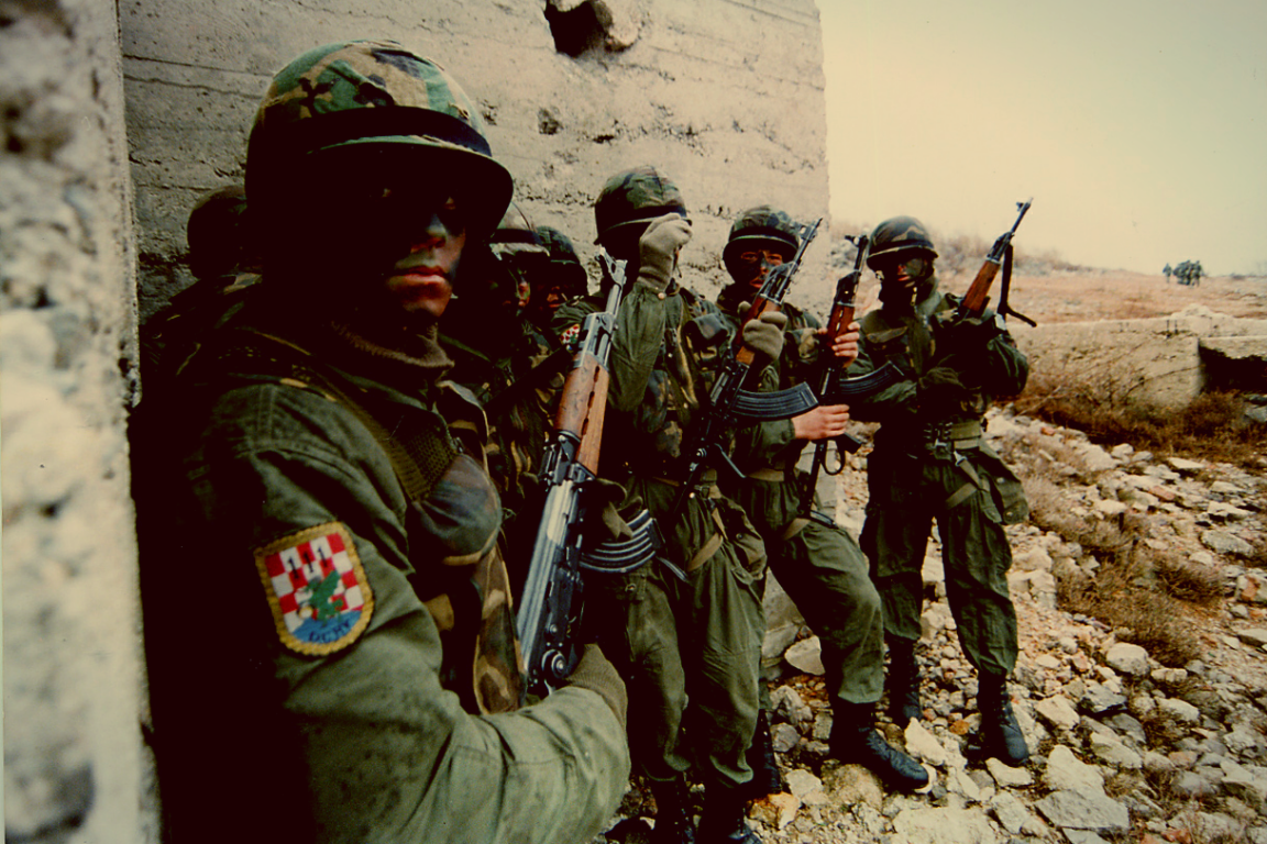 Cái giá của cuộc chiến tranh kéo dài này đó là giải tán được Cộng hoà Liên bang Xã hội chủ nghĩa Nam Tư, thành lập một loạt các quốc gia độc lập mới. Nguồn ảnh: Flickr.