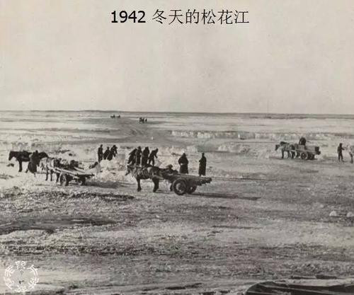 Tới năm 2007, một ký giả người Nhật làm việc tại tờ The Japan Times thậm chí còn tung ra một loạt bằng chứng điều tra, chứng minh rằng quân đội Mãn Châu Quốc có vai trò cực kỳ quan trọng trong việc... buôn ma tuý ở châu Á. Nguồn ảnh: Baidu.