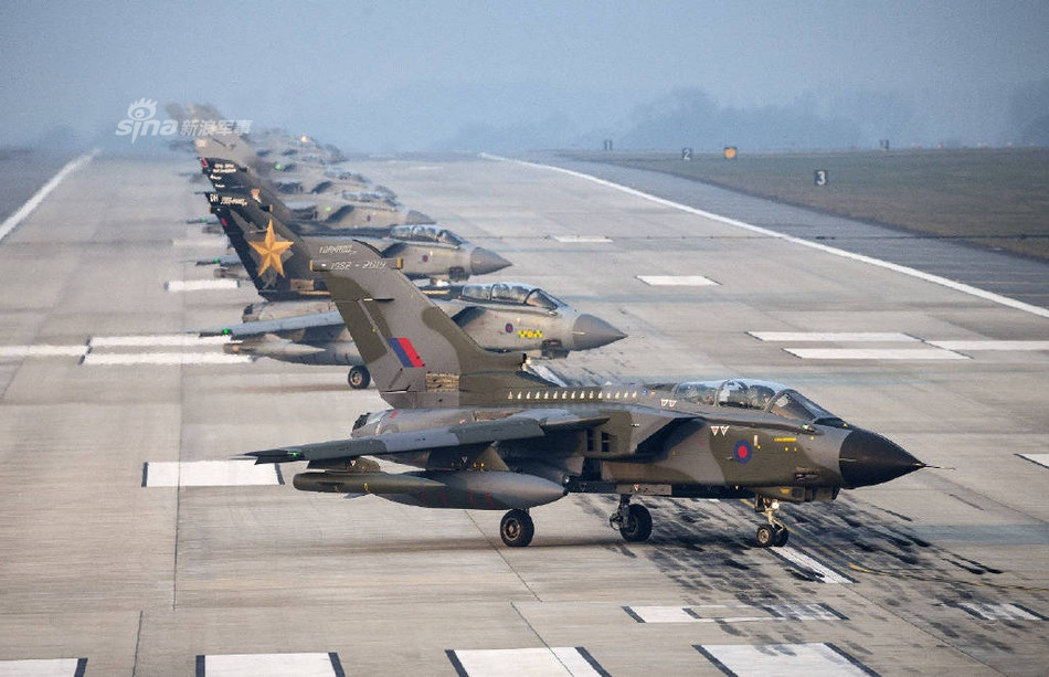 Dự kiến các tiêm kích thế hệ năm F-35B sẽ được Không quân Hoàng gia Anh thay thế cho loại chiến đấu cơ này. Nguồn ảnh: Sina.