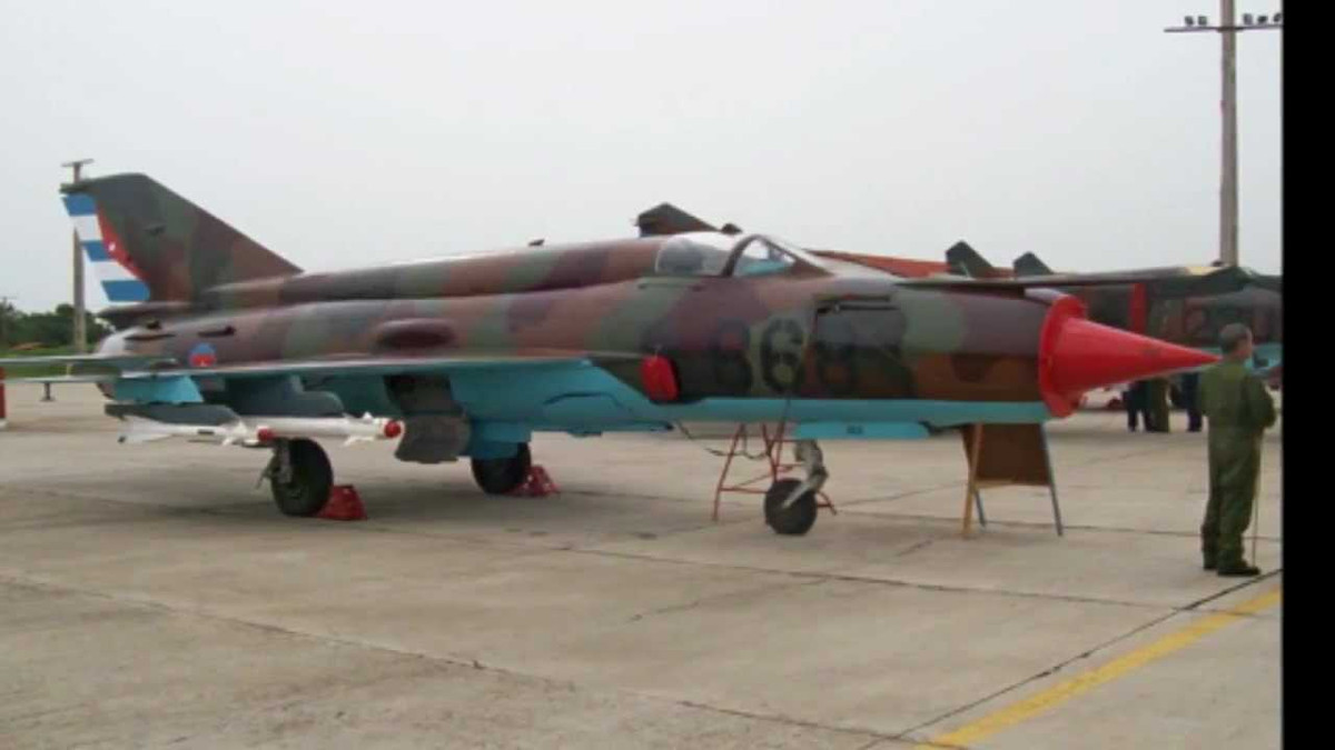 Tiếp đến là Cuba. Lực lượng Không quân nước này hiện đang có khoảng 40 chiếc tiêm kích MiG-21. Trong đó có những chiếc được cho là đã được sản xuất từ năm 1964 của thế kỷ trước. Nguồn ảnh: Airforceslist.