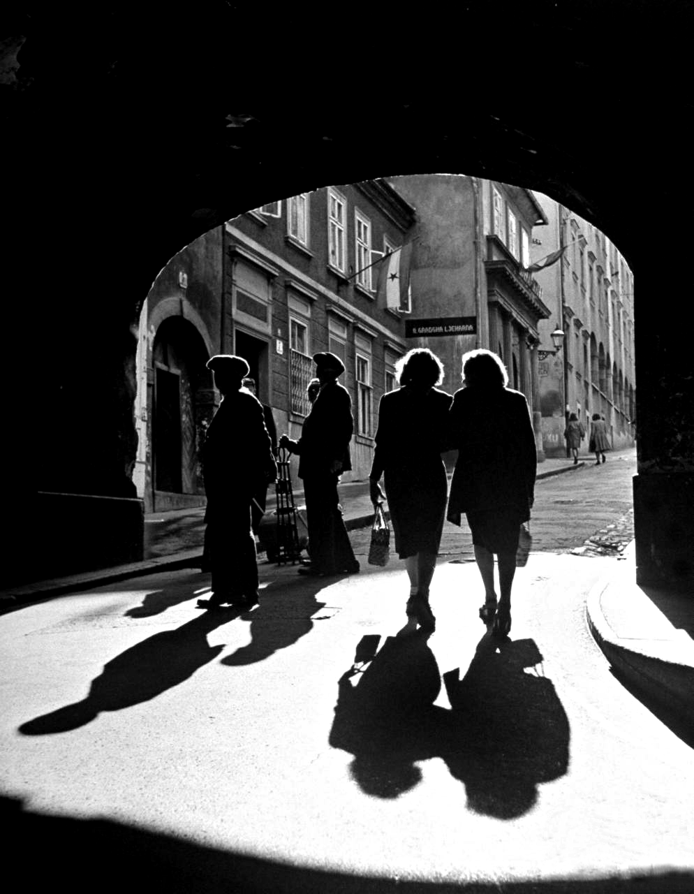 Dưới sự hỗ trợ của Liên Xô, các công ty quốc phòng của Nam Tư đã tự sản xuất được rất nhiều loại vũ khí từ hạng nhẹ cho tới hạng nặng. Nhiều loại vũ khí nổi danh của Nam Tư như AK-47 phiên bản Nam Tư và các bản nâng cấp sau đó thậm còn được đánh giá cao hơn bản gốc do Liên Xô sản xuất. Nguổn ảnh: Flickr.