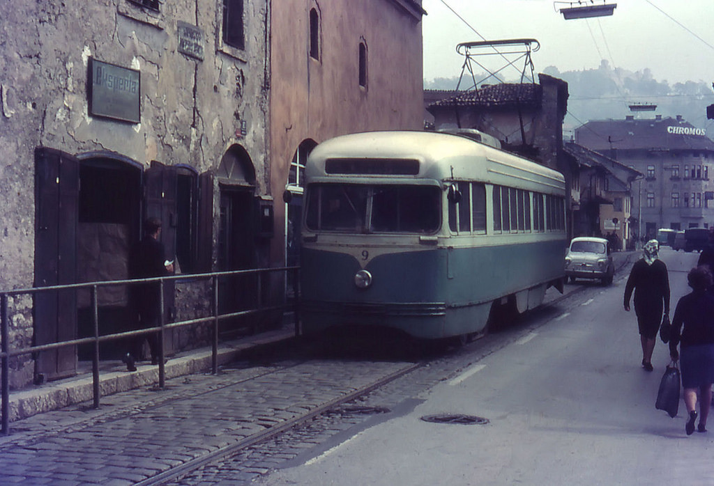 Trong khoảng 20 năm sau đó, quân đội Nam Tư đã phát triển cực mạnh, đặc biệt là về khoa học kỹ thuật. Thậm chí vào cuối thập niên 80, nhiều tài liệu còn khẳng định rằng Nam Tư đã suýt tiếp cận được công nghệ chế tạo hạt nhân để làm vũ khí. Nguổn ảnh: Flickr.