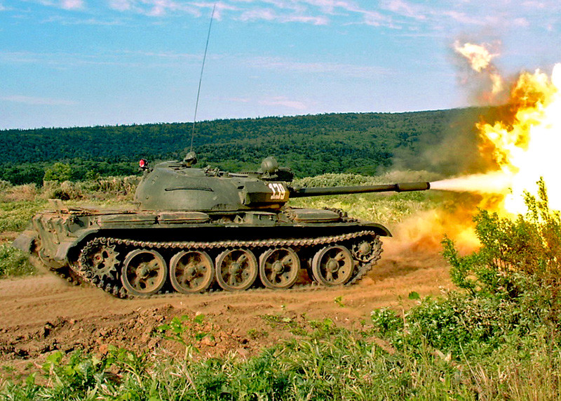 Tất nhiên là khách lẻ khi mua xe tăng T-55 sẽ chỉ mua được phần vỏ và không thể mua được đạn pháo cũng như các loại súng máy cỡ lớn khác đặt lên xe. Nguồn ảnh: Themedium.