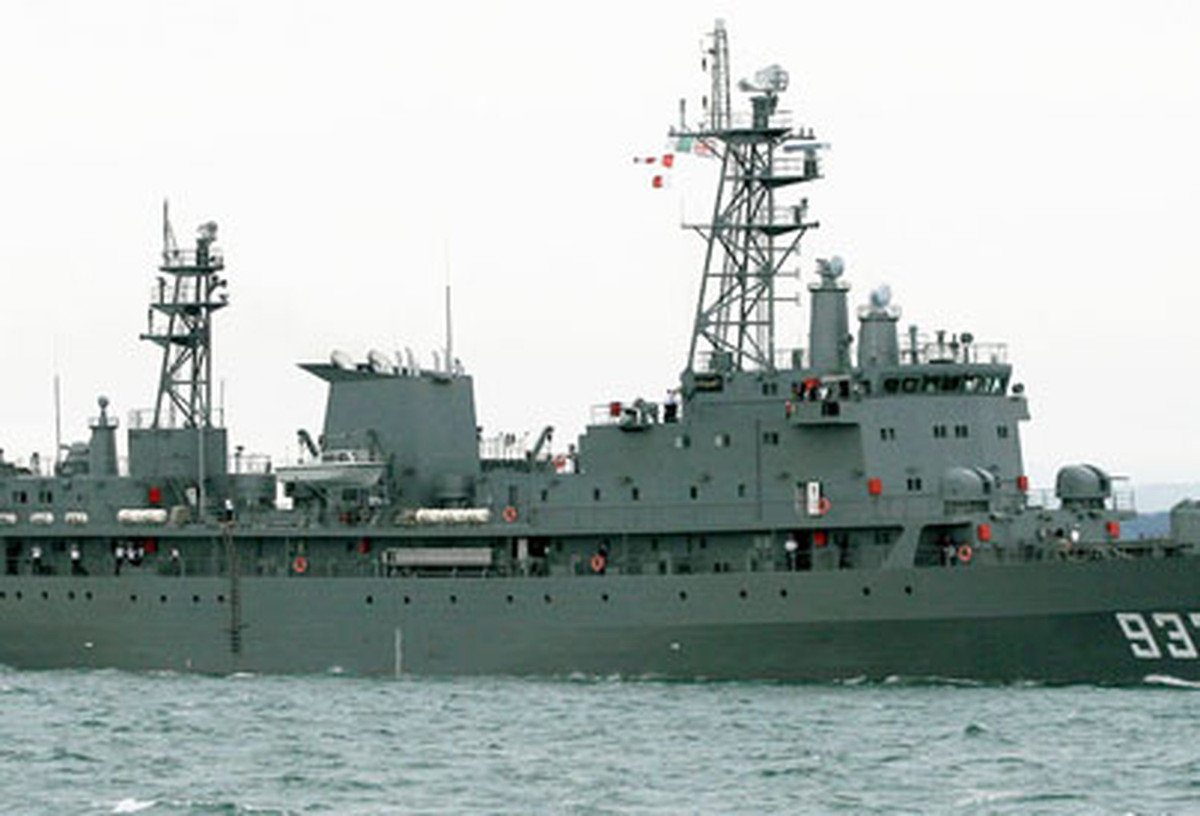 Hải quân Algeria có khoảng 85 tàu mặt nước và tàu ngầm các loại. Lực lượng tàu mặt nước của Algeria khá mỏng với chỉ 5 khinh hạm và 6 tàu hộ vệ. Lực lượng hải quân nước này không có một khu trục hạm hay tàu phá mìn nào. Nguồn ảnh: Militaryacces.