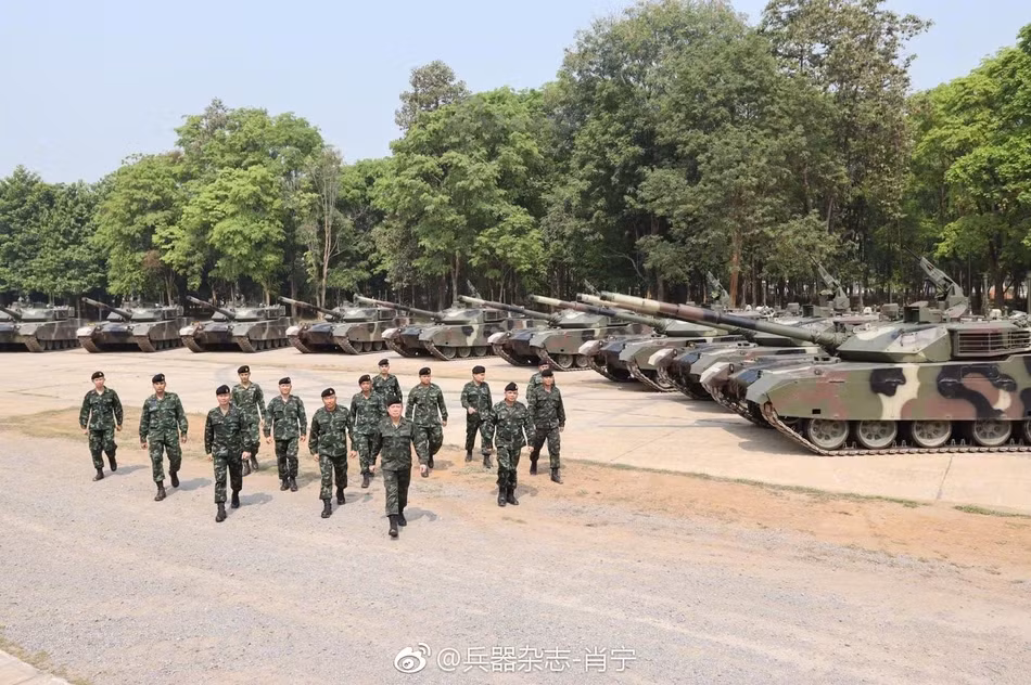 Với số xe tăng trên, số lượng VT4 của Quân đội Thái Lan có thể đã tăng lên tới 49 chiếc - đúng bằng với số lượng xe tăng T-84 Oplot-M do Ukraine sản xuất hiện đang có trong biên chế của quốc gia này. Nguồn ảnh: Sina.