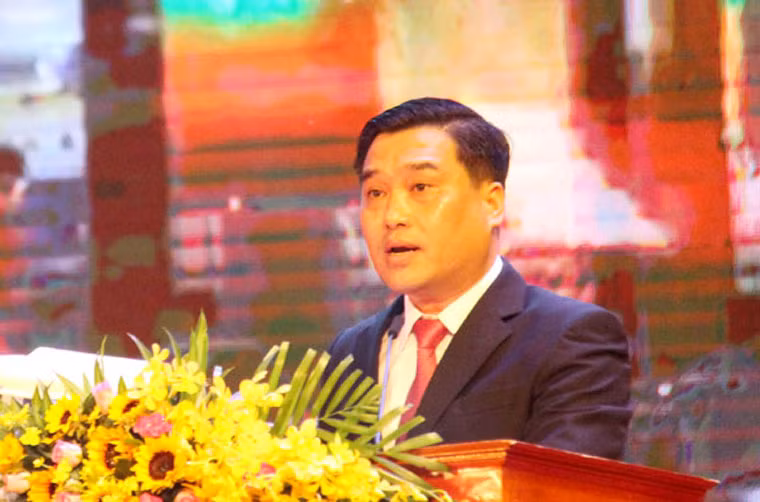  Phát biểu tại buổi lễ, Chủ tịch UBND TP Long Khánh Hồ Văn Nam khẳng định, Long Khánh là vùng đất giàu truyền thống cách mạng.