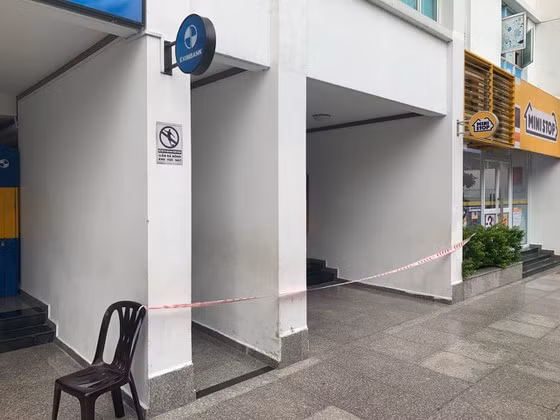 Thi the nu lia dau o chung cu Quan 7: An so trang phuc nan nhan