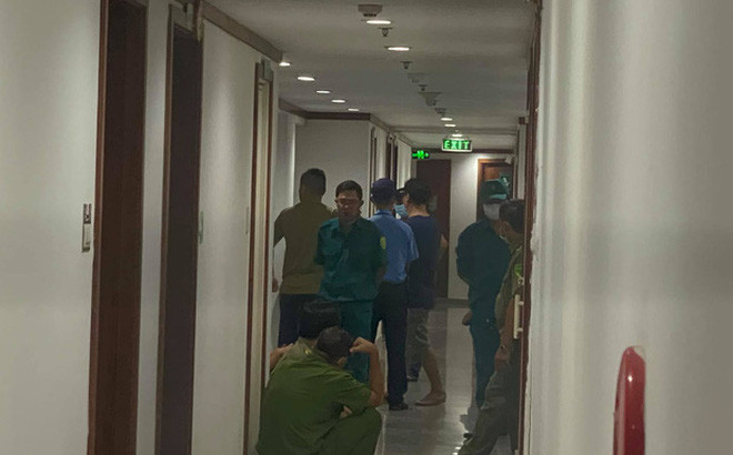  Người phụ nữ nhảy lầu vì trầm cảm xác không còn nguyên vẹn: Ngày 13/11, Công an TP HCM cho biết, nguyên nhân vụ thi thể người phụ nữ không còn nguyên vẹn, được phát hiện trong chung cư Hoàng Anh Thanh Bình, phường Tân Hưng, quận 7. Công an xác định thi thể không có dấu hiệu bị xâm hại, không có dấu hiệu bị tác động gây ra án mạng. Nạn nhân tự tử chứ không phải là vụ án mạng. 