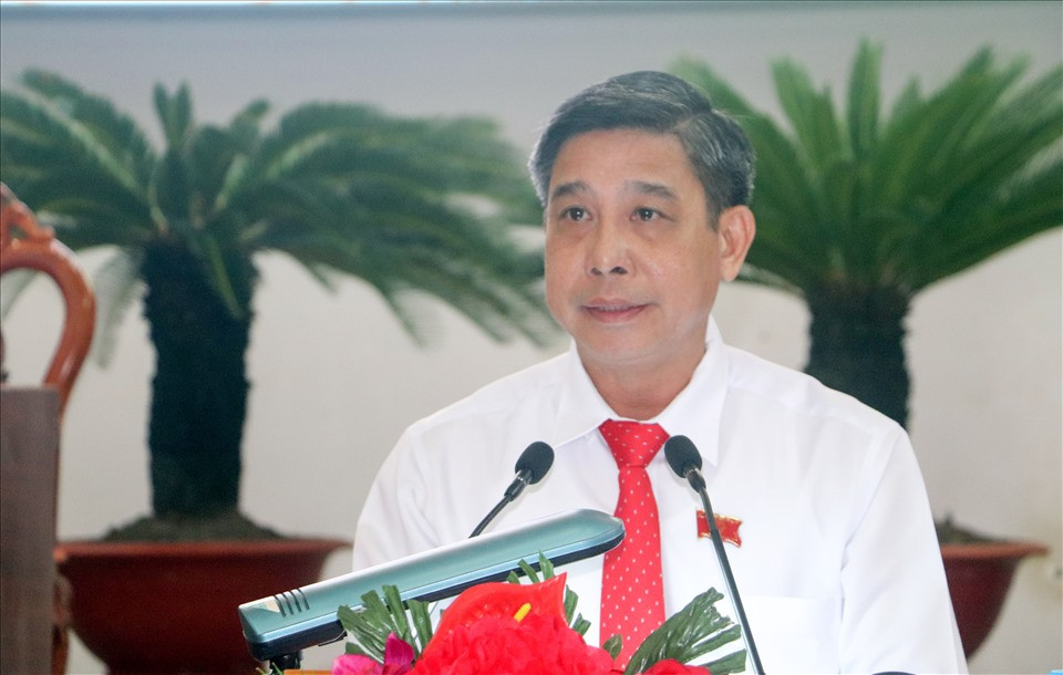 Ngày 10/11, kỳ họp HĐND tỉnh Hậu Giang khóa IX, nhiệm kỳ 2016-2021 tiến hành kỳ họp thứ 18. Tại đây, các đại biểu HĐND tỉnh đã bầu ông Đồng Văn Thanh, Phó Bí thư Tỉnh ủy, Phó Chủ tịch Thường trực UBND tỉnh, làm Chủ tịch UBND tỉnh Hậu Giang, nhiệm kỳ 2016-2021.