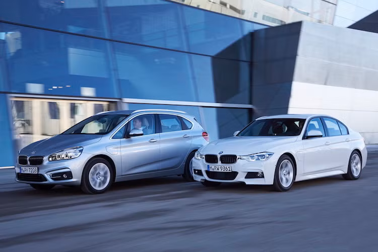 Đối với BMW, mẫu xe xanh 225xe có tầm quan trọng đặc biệt khi hệ động lực được ứng dụng trên chiếc xe sẽ được chia sẻ cho tất cả các dòng xe nhỏ của hãng như 1 Series và các model của MINI.