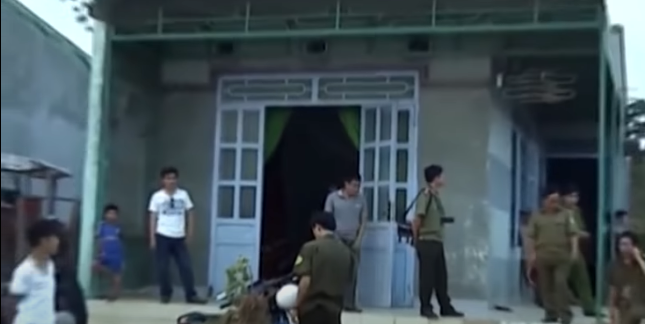 Bởi Thiều là người thường xuyên lui tới nhà bà Kim chơi và là bạn của con trai bà Kim - anh Vũ Văn Bình. Tuy nhiên, tại thời điểm phát hiện vụ án mạng, Thiều không có mặt tại địa phương.