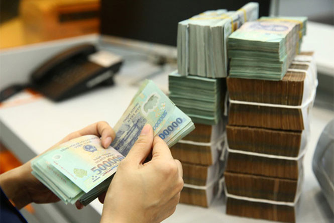  Mạo danh cháu bí thư tỉnh ủy để lừa đảo chiếm đoạt 6 tỷ đồng: Lê Văn Hòa (43 tuổi, trú TP Gia Nghĩa, Đắk Nông) tự giới thiệu là cháu của bí thư Tỉnh ủy Đắk Nông và có thể "chạy" được dự án BT đã lừa một người phụ nữ 6 tỷ đồng. (Ảnh minh hoạ)