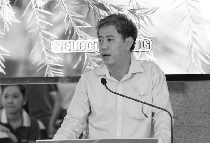 Trước khi được bổ nhiệm giữ chức tổng giám đốc, ông Tùng lần lượt trải qua các vị trí công tác tại Ban thời sự Đài truyền hình TP HCM và sau đó được bổ nhiệm làm Phó Tổng Giám đốc Đài truyền hình TP HCM.