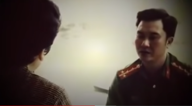 Tuy nhiên, người dân địa phương cũng cho biết, trước thời điểm anh N. mất tích một thời gian, vợ chồng anh N. có xảy ra mâu thuẫn, hay cự cãi liên quan đếntình cảm. Một người hàng xóm cho biết, chị Thủy từng tâm sự rằng, anh N. thường đùa với vợ, sẽ chết, bỏ lại hai đứa con. Những tưởng là lời nói đùa của anh N.trong cơn say nhưng ngày nhận tin anh N. được phát hiện đã tử vong, hàng xóm không khỏi bàng hoàng. Đặc biệt, chị Thủy sau khi biết tin chồng chết tỏ ra rấtđau lòng khôn nguôi, thậm chí còn có ý định tự tử đi theo chồng nhưng may mắn được người nhà phát hiện kịp thời.