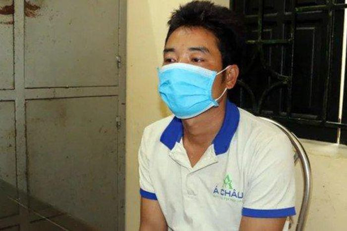  3 cảnh sát giao thông bị đẩy ngã xuống sông: Bị CSGT đường thủy tiếp cận, Nguyễn Văn Thìn (34 tuổi, trú huyện Nghĩa Hưng, tỉnh Nam Định) chống đối và đẩy ngã 3 cán bộ của tổ công tác xuống sông Ninh Cơ. Ngày 8/3, Công an huyện Nghĩa Hưng cho biết đang tạm giữ Thìn để điều tra, làm rõ.