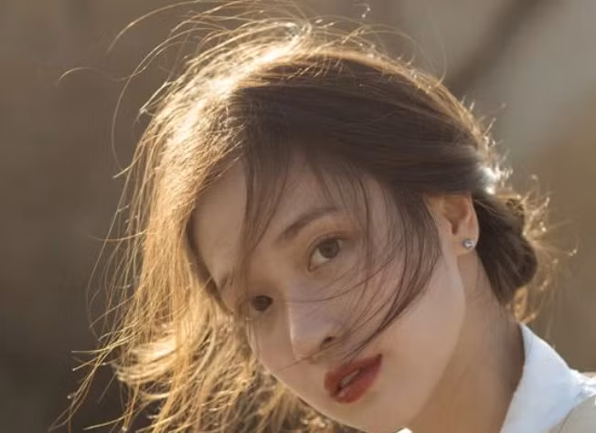 Me chong rua bat giup, chong toi tuc gian quang ca mam com