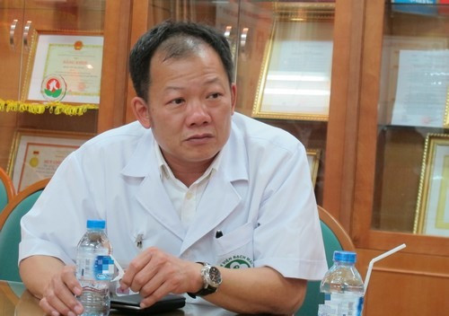 Ông Dương Đức Hùng là Quyền Chủ tịch hội đồng quản lý Bệnh viện Bạch Mai. 