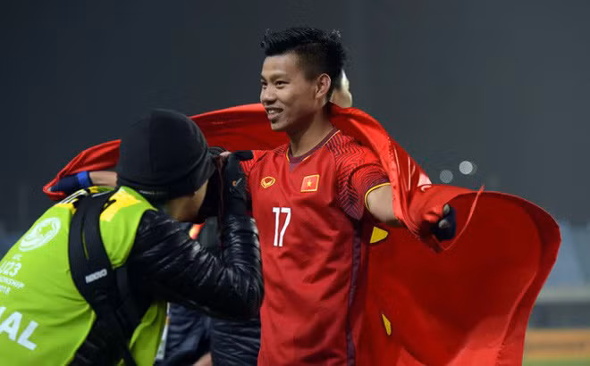 Trong mỗi buổi tập, Văn Thanh thường dành thêm thời gian để luyện tập những quả phạt trực tiếp và những tình huống phạt đền. "Số 17" đã thực hiện thành công cả hai quả luân lưu trong hai chiến thắng của U23 Việt Nam trước U23 Iraq và U23 Qatar.