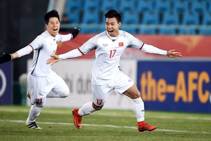 Vũ Văn Thanh U23 Việt Nam được các huấn luyện viên đánh giá cao ở những nỗ lực và quyết tâm trong tập luyện cũng như thi đấu. HLV Hữu Thắng từng nhận xét cầu thủ sinh năm 1996 là một chiến binh thực thụ trong đội hình tuyển Việt Nam.