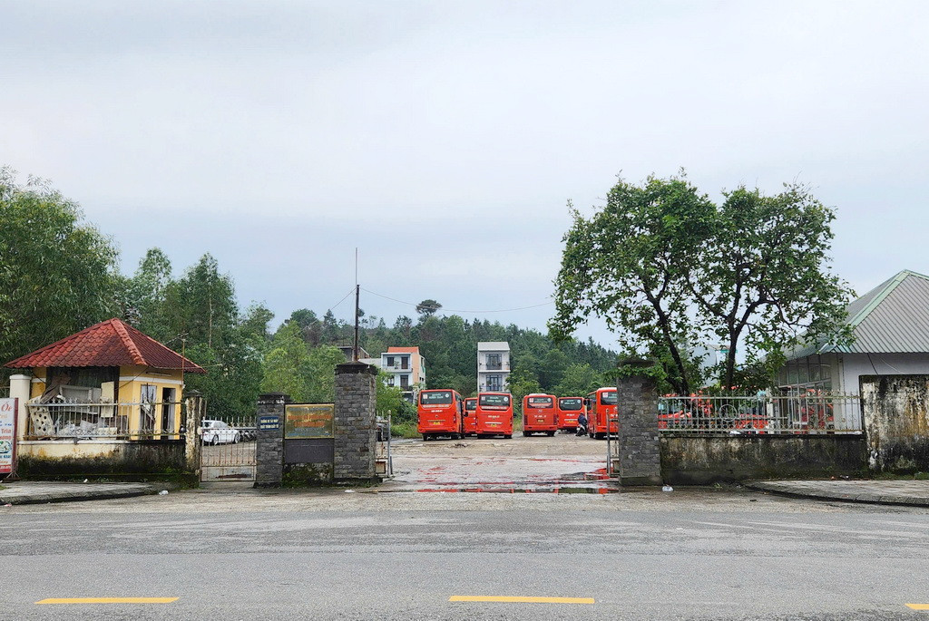 “Ông lớn” thắng đấu giá khu đất vàng 14.464m2 ở Huế là ai? “Ong lon” thang dau gia khu dat vang 14.464m2 o Hue la ai?