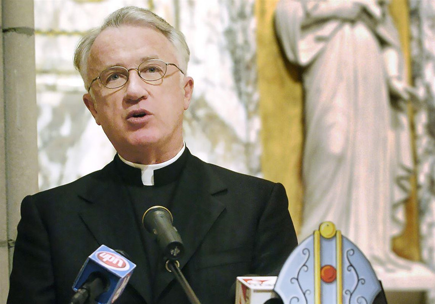 My: Giam muc lay tien giao phan uong ruou, song song xa hoa va phong tung-Hinh-6