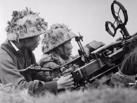 Riêng pháo cao xạ, Liên Xô không viện trợ cho Việt Nam mà chỉ có Trung Quốc với 3229 khẩu và các nước xã hội chủ nghĩa khác viện trợ cho ta 614 khẩu. Nguồn ảnh: TL.