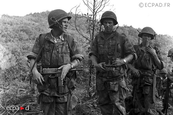 Số lượng lính Pháp tử trận ở Việt Nam như vậy còn cao hơn cả số lượng lính Mỹ chết trận trong cuộc chiến này. Ngoài ra, số lượng tù binh lên tới 40.000 tên cũng có thể coi là lượng tù binh chiến tranh ngoại bang lớn nhất mà ta từng "tóm" được cho tới thời điểm hiện tại. Nguồn ảnh: Ecpad.